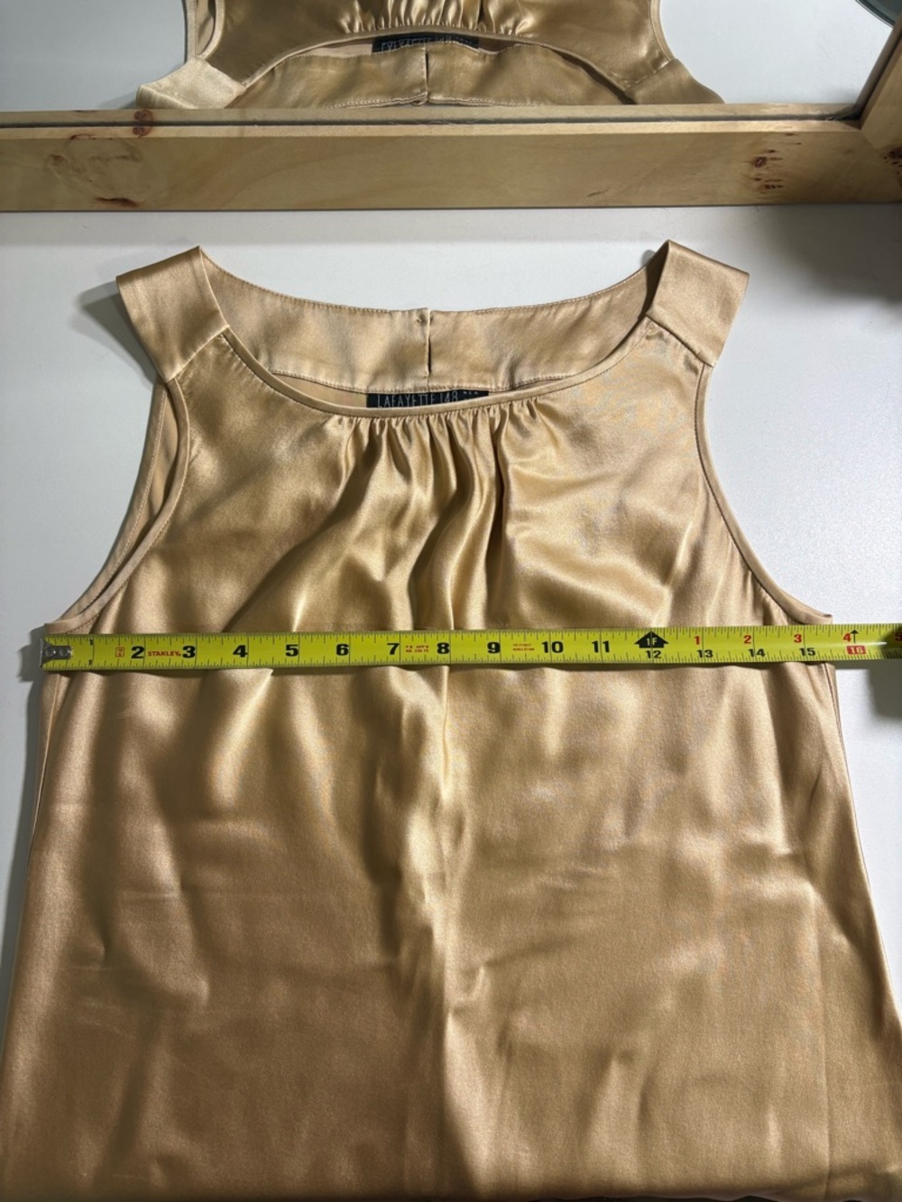 Lafayette 148 New York 100% Silk Gold Sleeveless Blouse Top - Picture 7 of 7